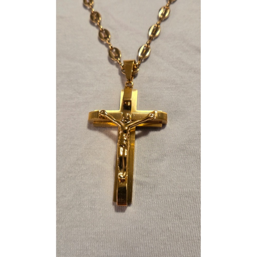 Gold Tone Crucifix Pendant Necklace 24 Inch Puffed Mariner Link Chain Cross - Picture 8 of 10